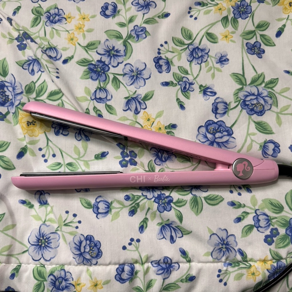 CHI x Barbie Pink Digital Flat Iron Hair Straightener GF6889 Beauty Tested Works